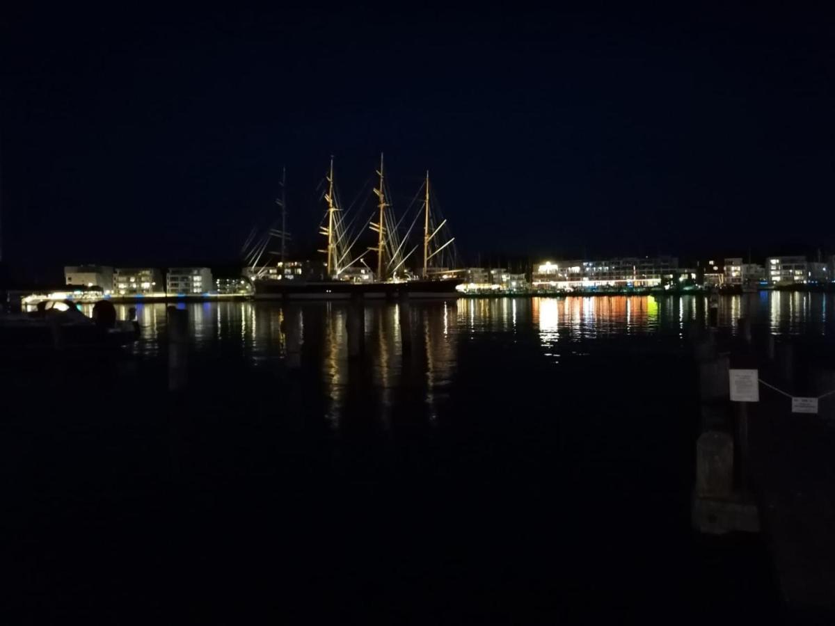 Duenengras Mit Terrasse Und Strandkorb Apartment Lubeck