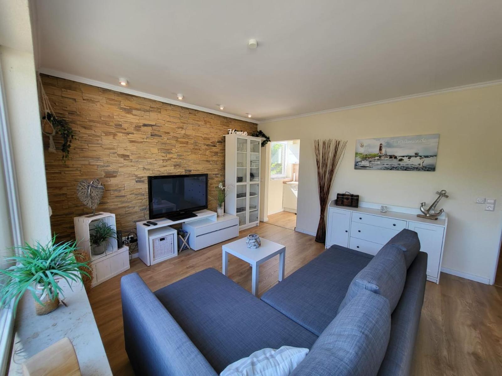 Duenengras Mit Terrasse Und Strandkorb Apartment Lubeck
