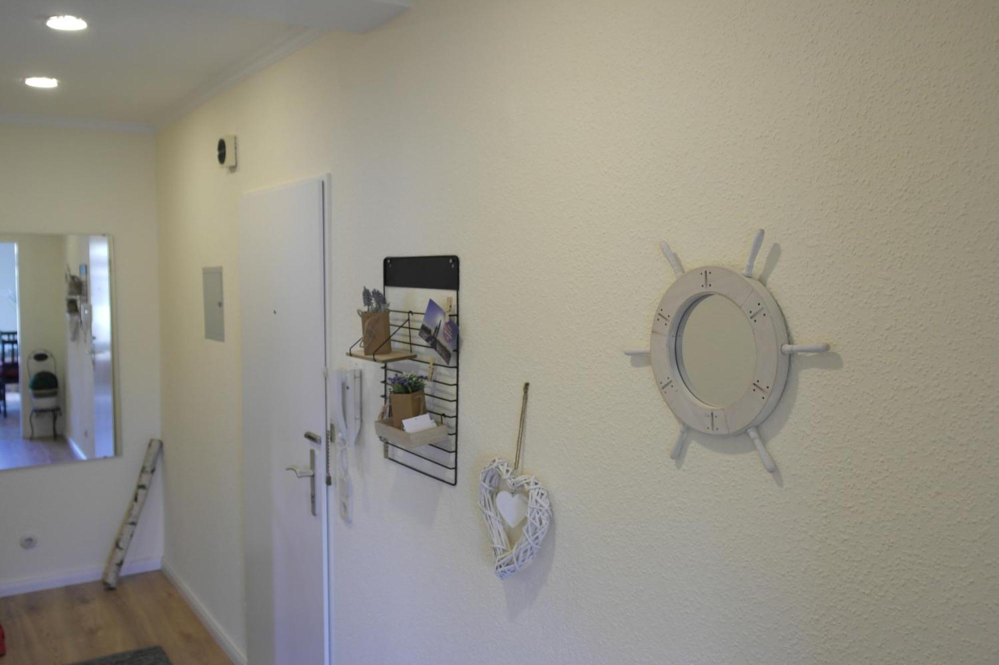 Apartment Duenengras Mit Terrasse Und Strandkorb Lubeck